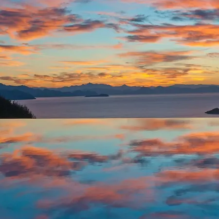 Hotel Dionysos Village