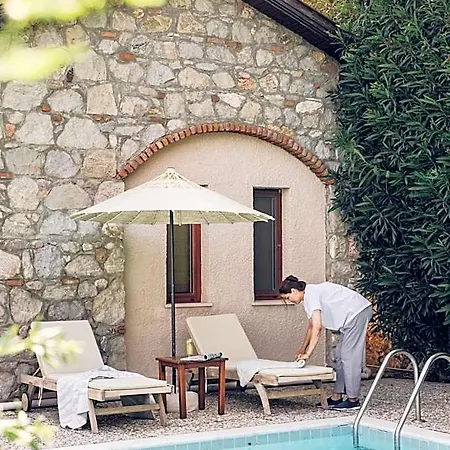Dionysos Village Otel 3*