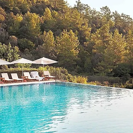 Dionysos Village 3*