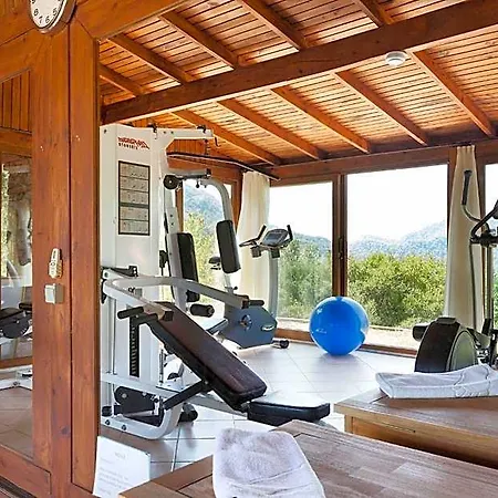 Dionysos Village 3*
